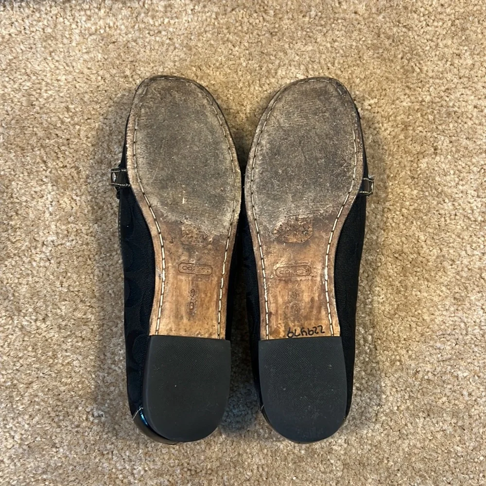 COACH ERLYN SIGNATURE LOAFERS BLACK 9
